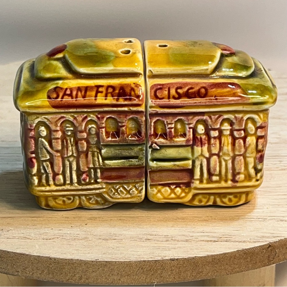 Salt Pepper Shaker Set San Francisco Trolley SNCO Imports Japan